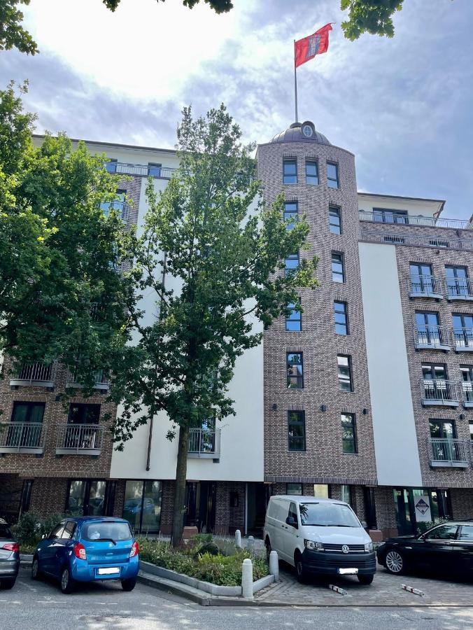 Cls Zentrale City-Wohnung In Hamburg Mit E-Laden Und Tiefgarage, Grosser Balkon, Blick Ueber Hamburg, Parkplatz, Cafe Im Haus, Bushaltestelle Direkt Gegenueber, Flex Check In Dış mekan fotoğraf